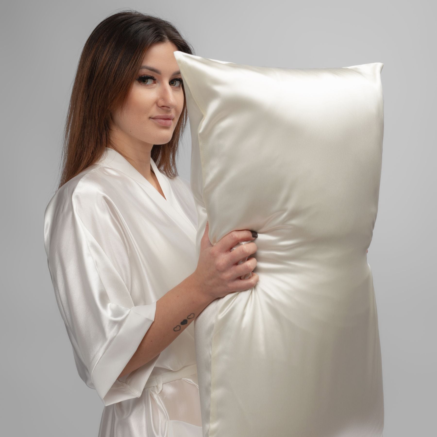 Ivory Silk Pillowcase